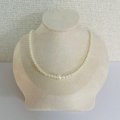 Akoya genuine pearl necklace 39cm with 8mm round blue-green pearls and silver fittings