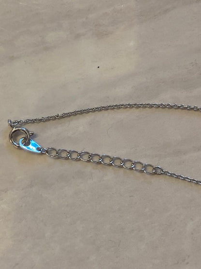 TASAKI pearl necklace with 4.7mm pearls and silver SV925 chain measuring 40cm in length