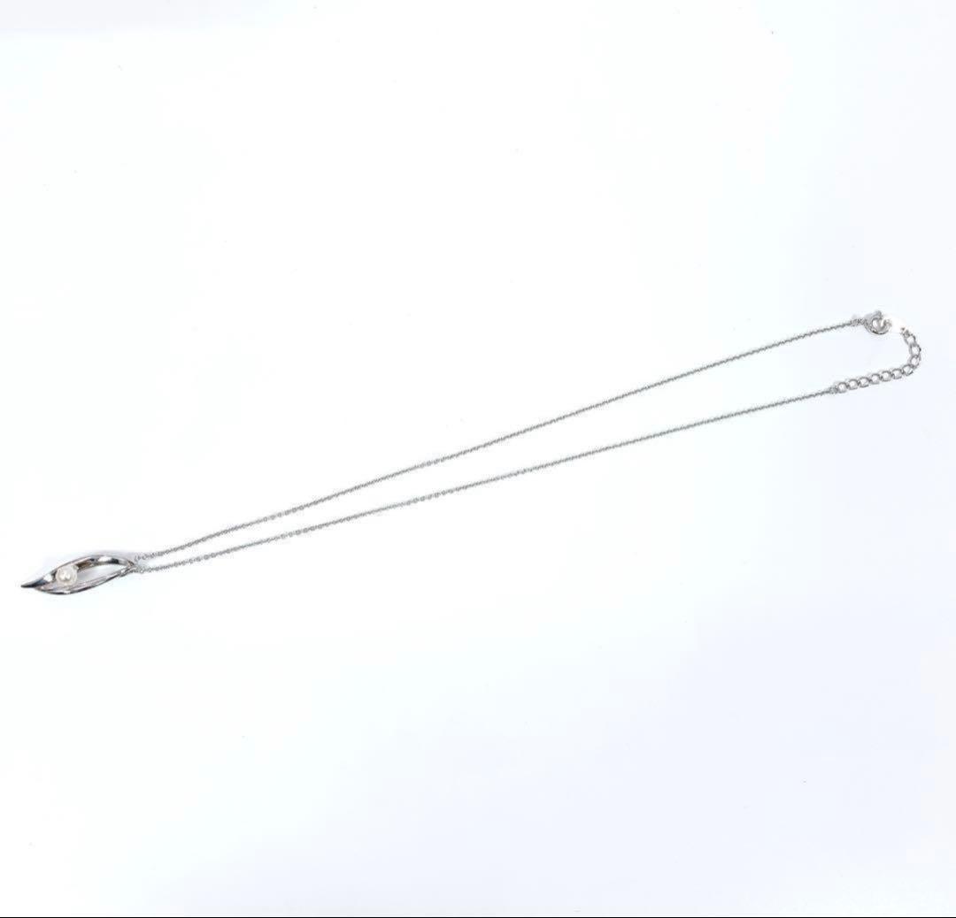TASAKI pearl necklace with 4.7mm pearls and silver SV925 chain measuring 40cm in length