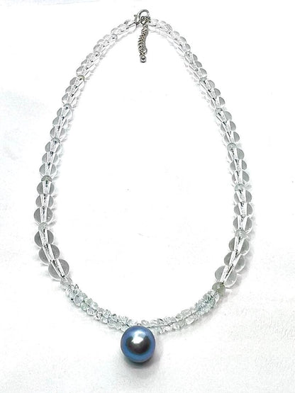 Akoya pearl and blue pearl necklace with aquamarine and quartz beads, 41 to 46 cm length