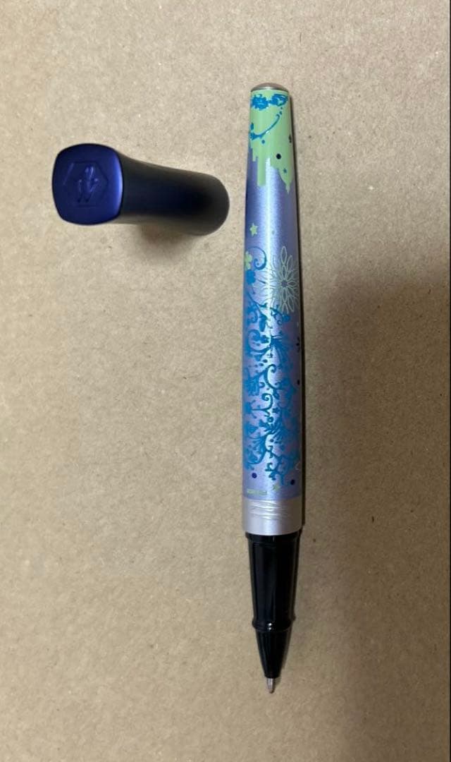 Waterman Odysse City of Style ballpoint pen with sleek black and gold design, unused condition