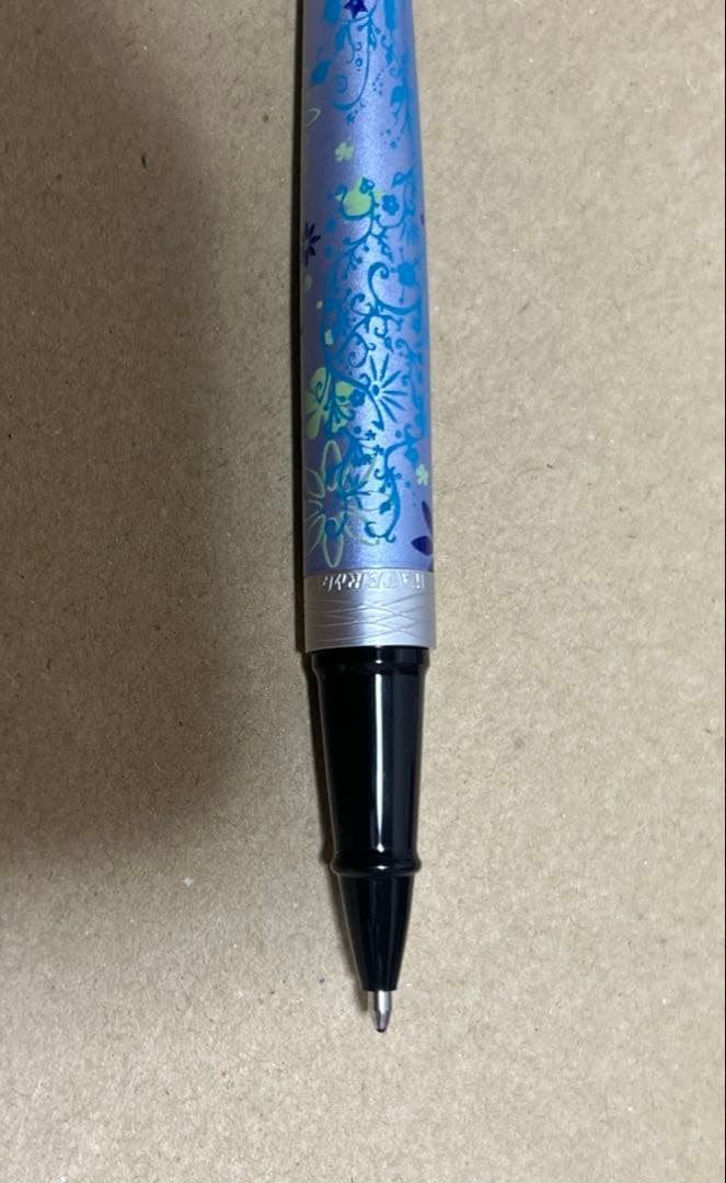 Waterman Odysse City of Style ballpoint pen with sleek black and gold design, unused condition