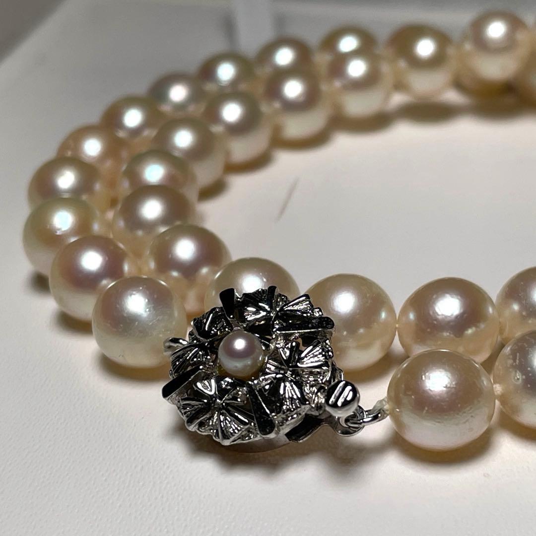 Rare large Akoya pearl necklace with pearls sized 8.4 to 9.0mm on a 43.4 cm strand