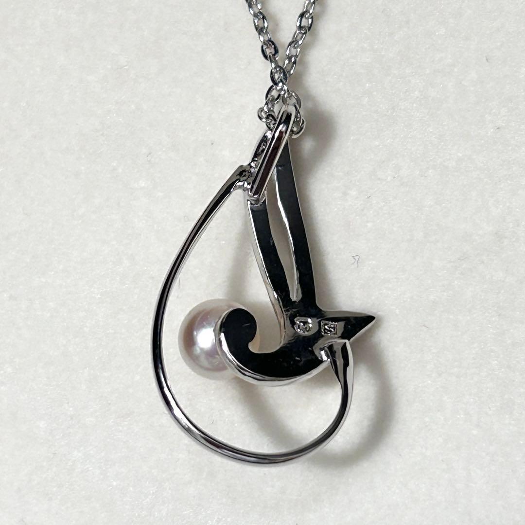 Mikimoto Akoya pearl silver necklace featuring 5mm white pearls on a 46cm silver chain