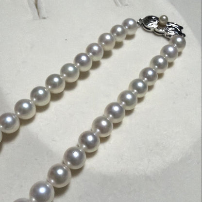 Hana-dama Grade Mikimoto Akoya pearl semi-long necklace with 7.0mm pearls and 49cm length