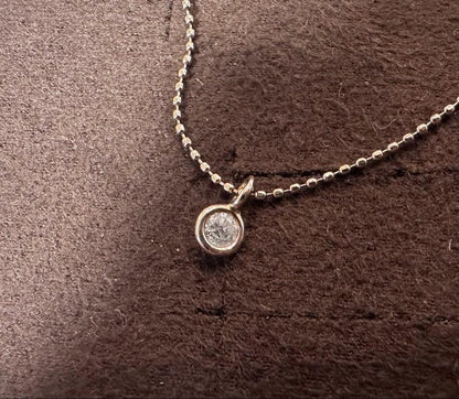 Agete K10 gold necklace with 0.1ct diamond pendant measuring 41 cm length