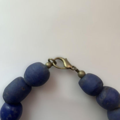 Agete necklace with natural unpolished lapis lazuli stones on a delicate chain