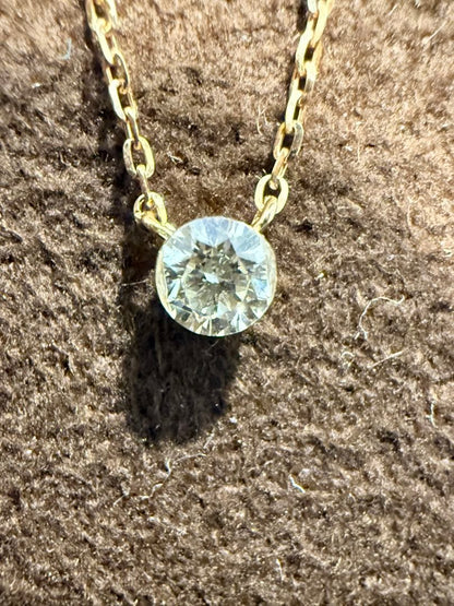 Agete Secret Setting Diamond Necklace 0.1 Carat with 42 cm K18 gold chain, new and unused