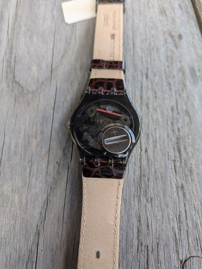 swatch GM403 Quartz Men's — Japanese