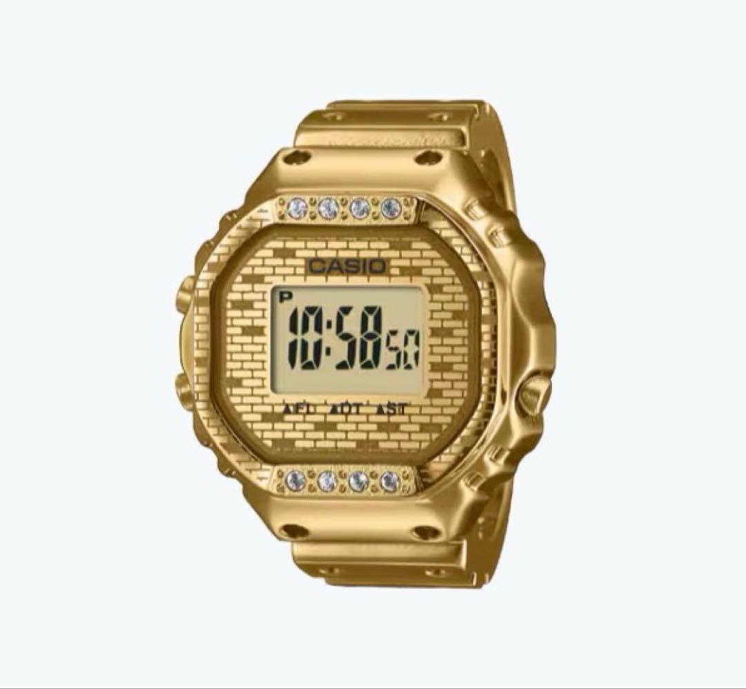 CASIO CRW-001JB-9JR Digital Men's Watch — Japanese