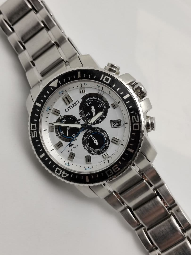 Citizen Eco-Drive Chronograph Alarm Panda Dial Solar Men's Watch — Japanese