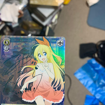 Weiss Schwarz Nisekoi: False Love Weiß Schwarz Nisekoi Signed Chitoge — Japanese