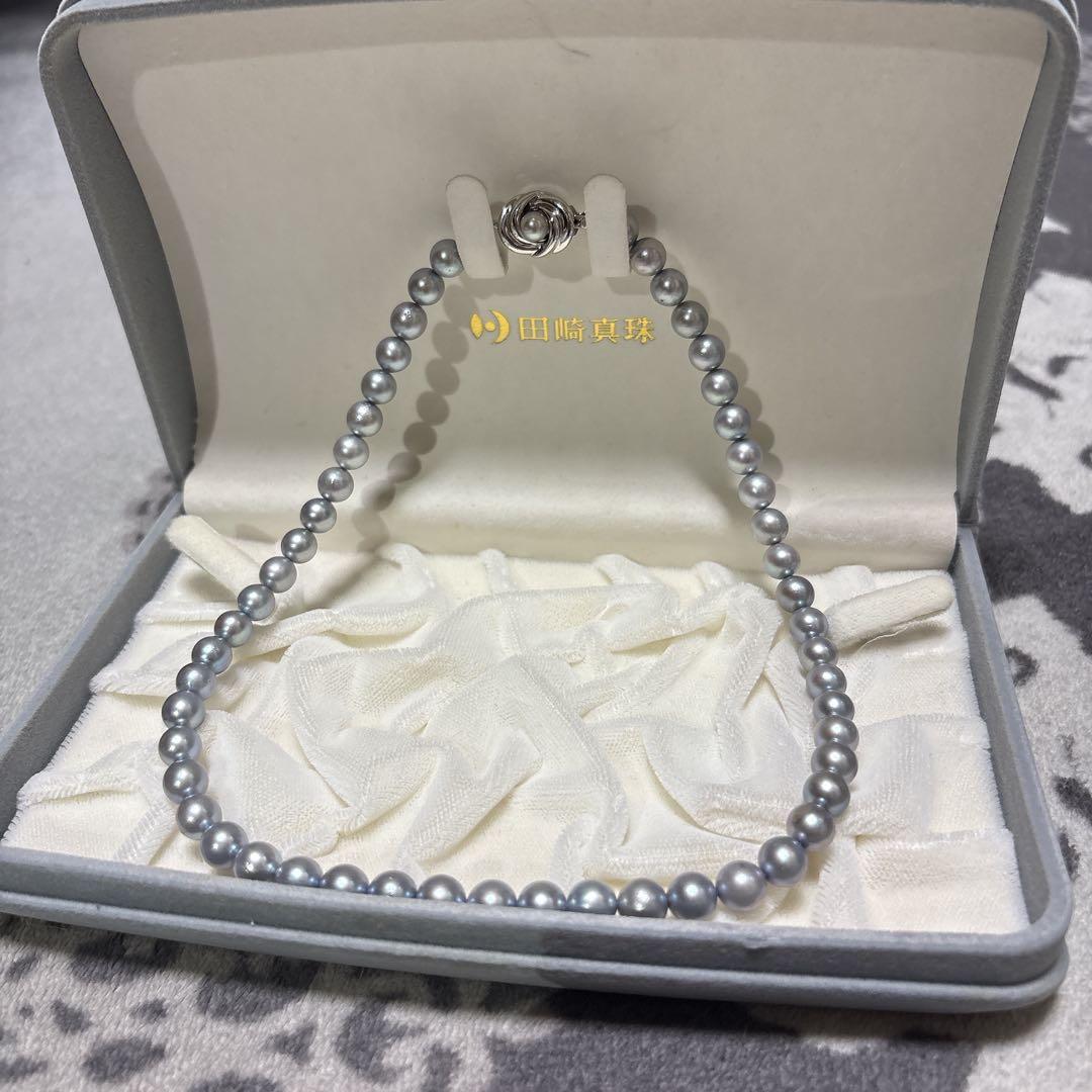 TASAKI Agoya Blue Pearl Necklace with gray pearls measuring 6.5-7.5 mm on a 40 cm strand