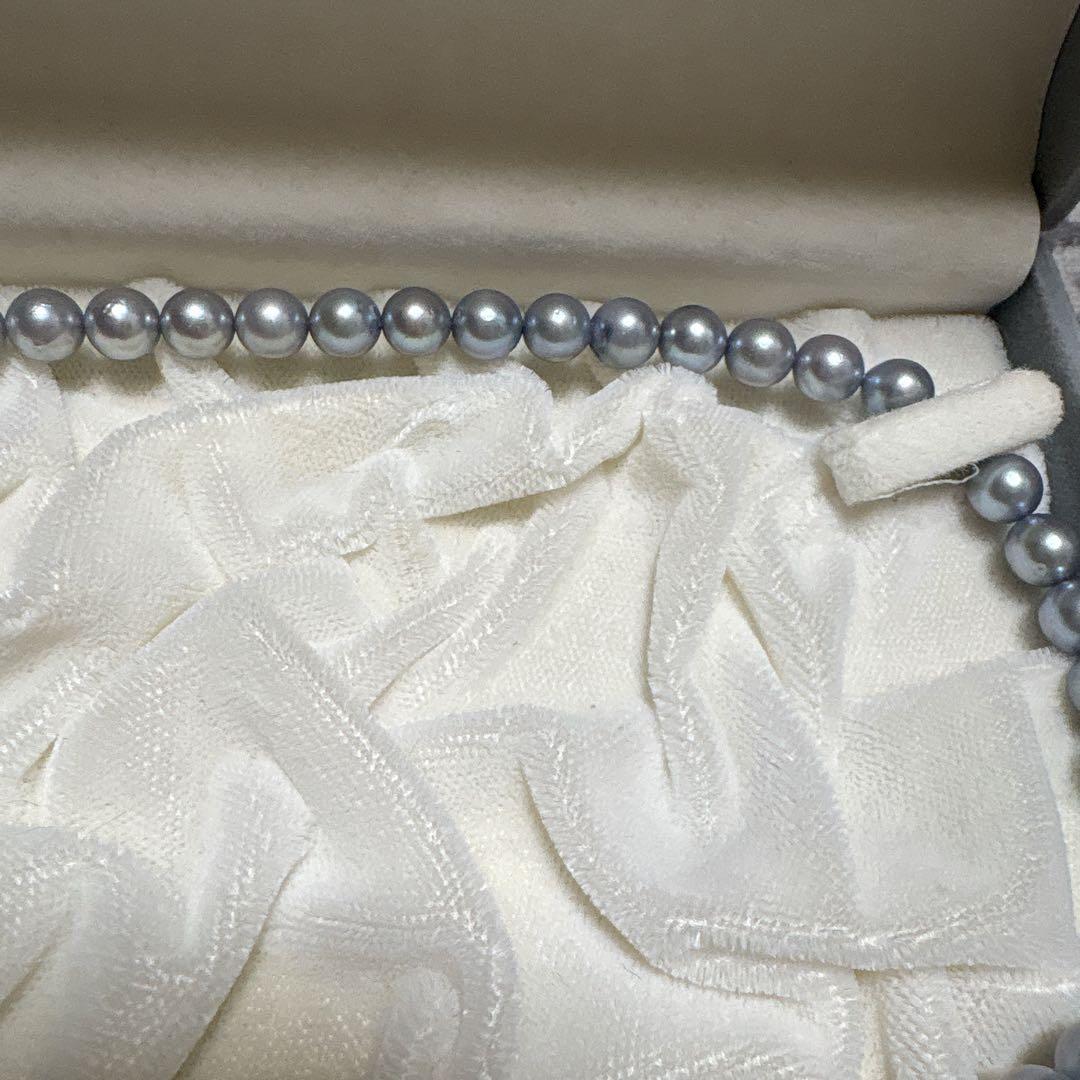 TASAKI Agoya Blue Pearl Necklace with gray pearls measuring 6.5-7.5 mm on a 40 cm strand