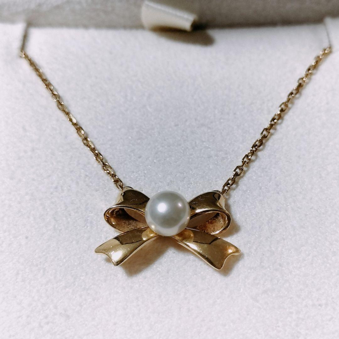 Mikimoto Pearl Ribbon Necklace with 5.0mm Akoya pearls on 18K yellow gold chain, 40cm length
