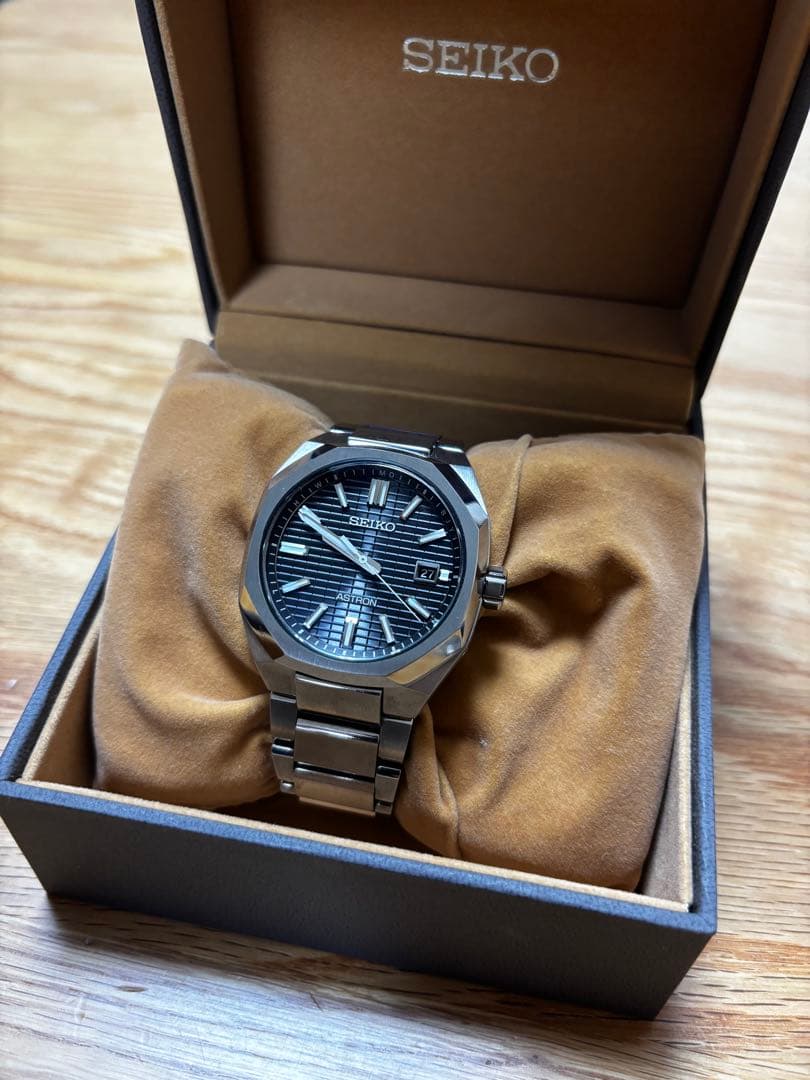 SEIKO ASTRON Solar Men's Watch — Japanese
