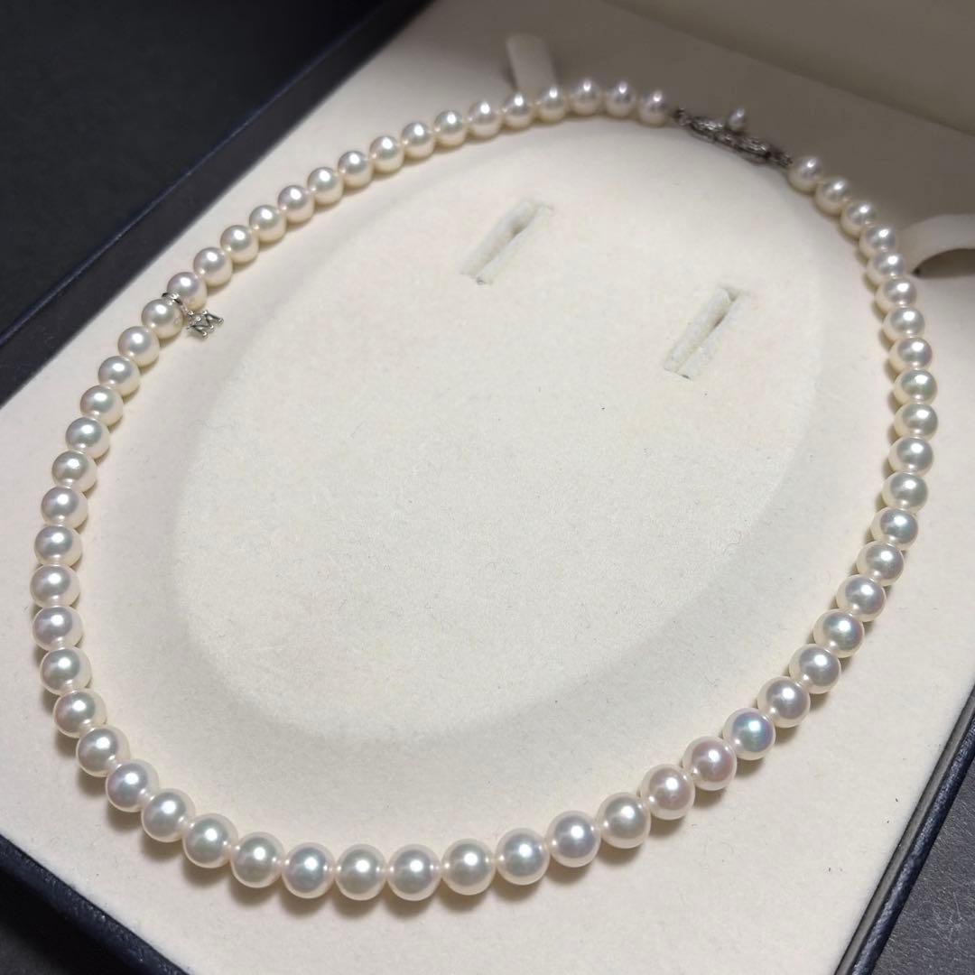 K14WGMIKIMOTO Akoya pearl necklace 41cm with 6.2-6.7mm pearls and strong gloss charm