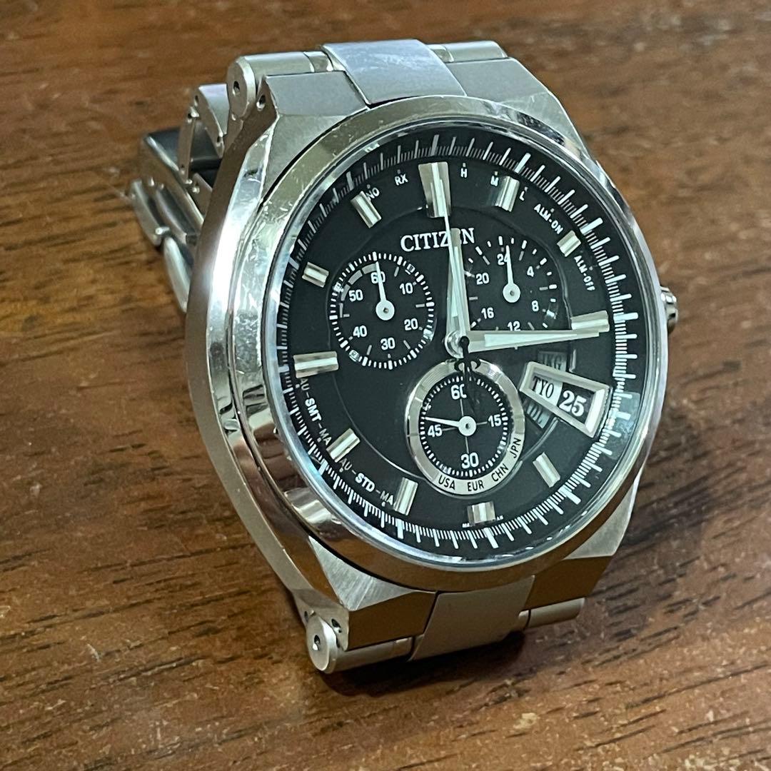 Citizen H610-T018050 Solar Men's Watch — Japanese