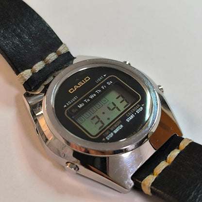 CASIO R-18 Digital Men's Watch — Japanese