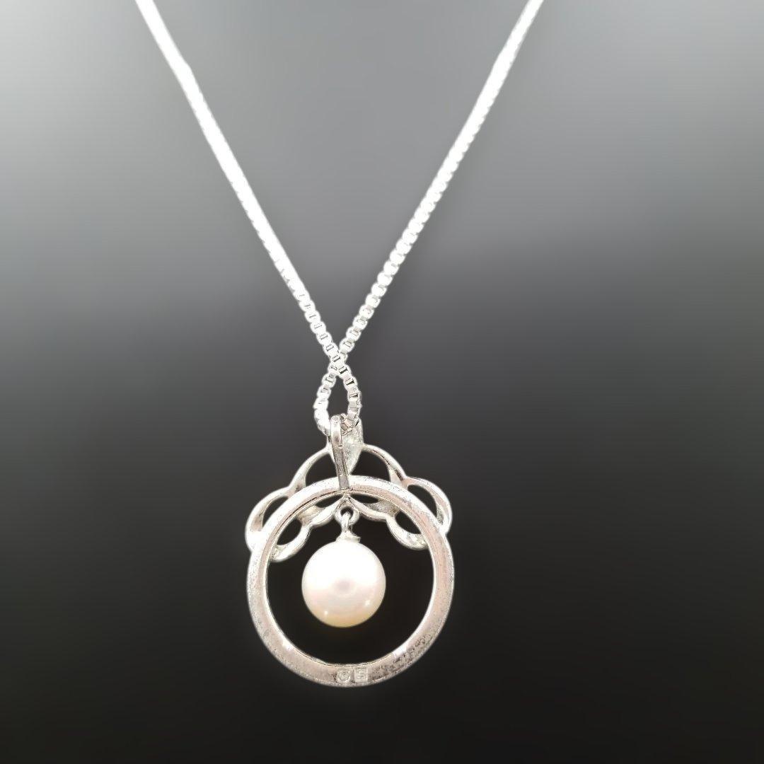 Mikimoto silver 925 necklace with 5mm genuine pearl and circle motif design in silver tone