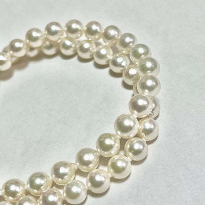 Akoya pearl necklace with 7.0-7.6mm pearls and silver stamp beans design, 46cm length