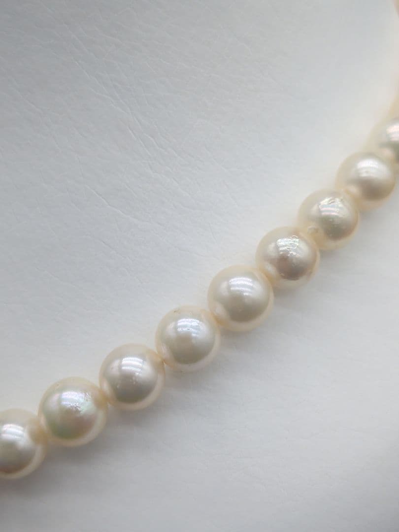 Akoya genuine pearl necklace featuring 7mm white pearls and silver clasp, 41.5cm length