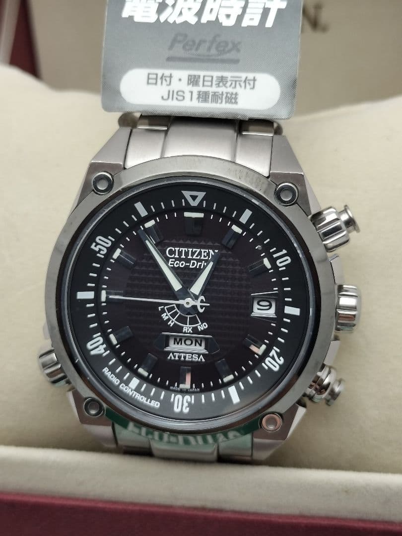 Citizen H106 Solar Men's Watch — Japanese