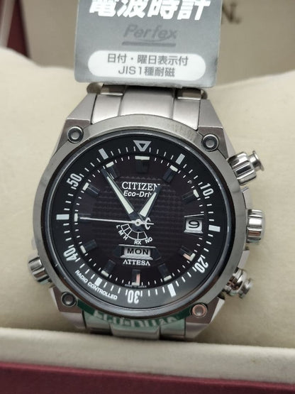 Citizen H106 Solar Men's Watch — Japanese