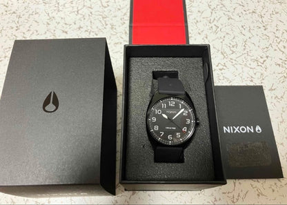 NIXON A1365-004-00 Analog Men's Watch — Japanese