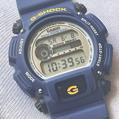 CASIO DW-9052 Quartz Men's Watch — Japanese