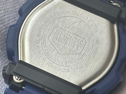 CASIO DW-9052 Quartz Men's Watch — Japanese