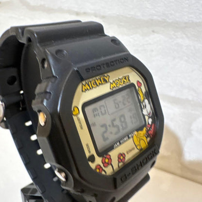 CASIO DW-5600VT Solar Men's Watch — Japanese