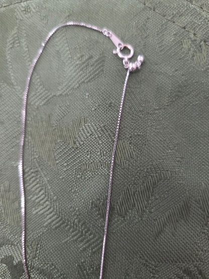 Mikimoto single 10mm white Akoya pearl pendant with K18WG adjustable chain