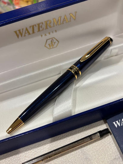 WATERMAN Expert ballpoint pen in navy blue with gold accents, 14 cm length