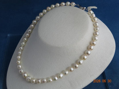 Akoya pearl necklace with 8-8.5mm pearls and silver one-touch SV925 rhodium clasp