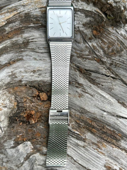 CASIO MQ-309 Quartz Men's Watch — Japanese