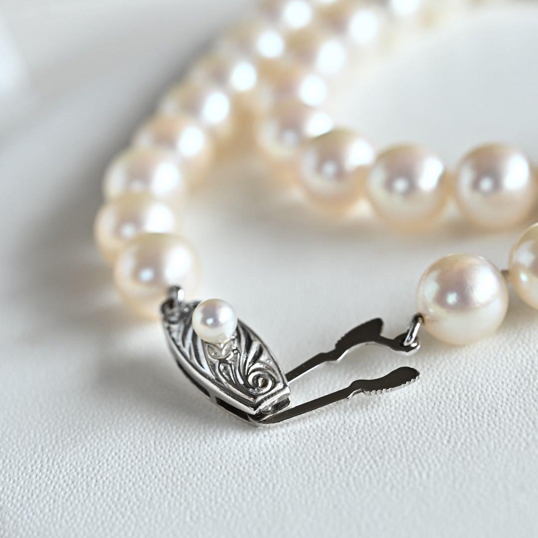 Highest grade Tasaki K14WG necklace with 8.0mm white Akoya pearls and 42cm length