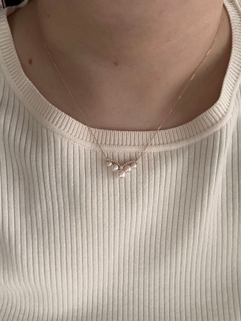 K18 Akoya pearl necklace with 0.16ct diamonds and 46.5cm gold chain showcasing pearls sized 4.3-6.4mm