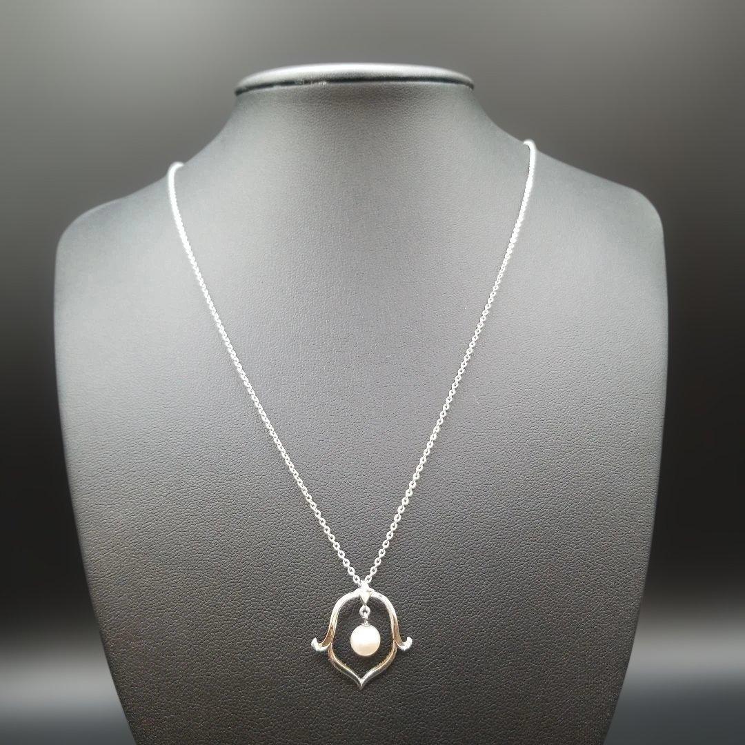 Mikimoto Flower Motif Ladies Necklace with 6mm silver pearl and engraved silver chain