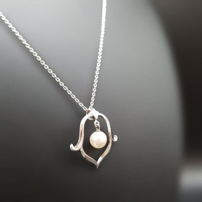 Mikimoto Flower Motif Ladies Necklace with 6mm silver pearl and engraved silver chain