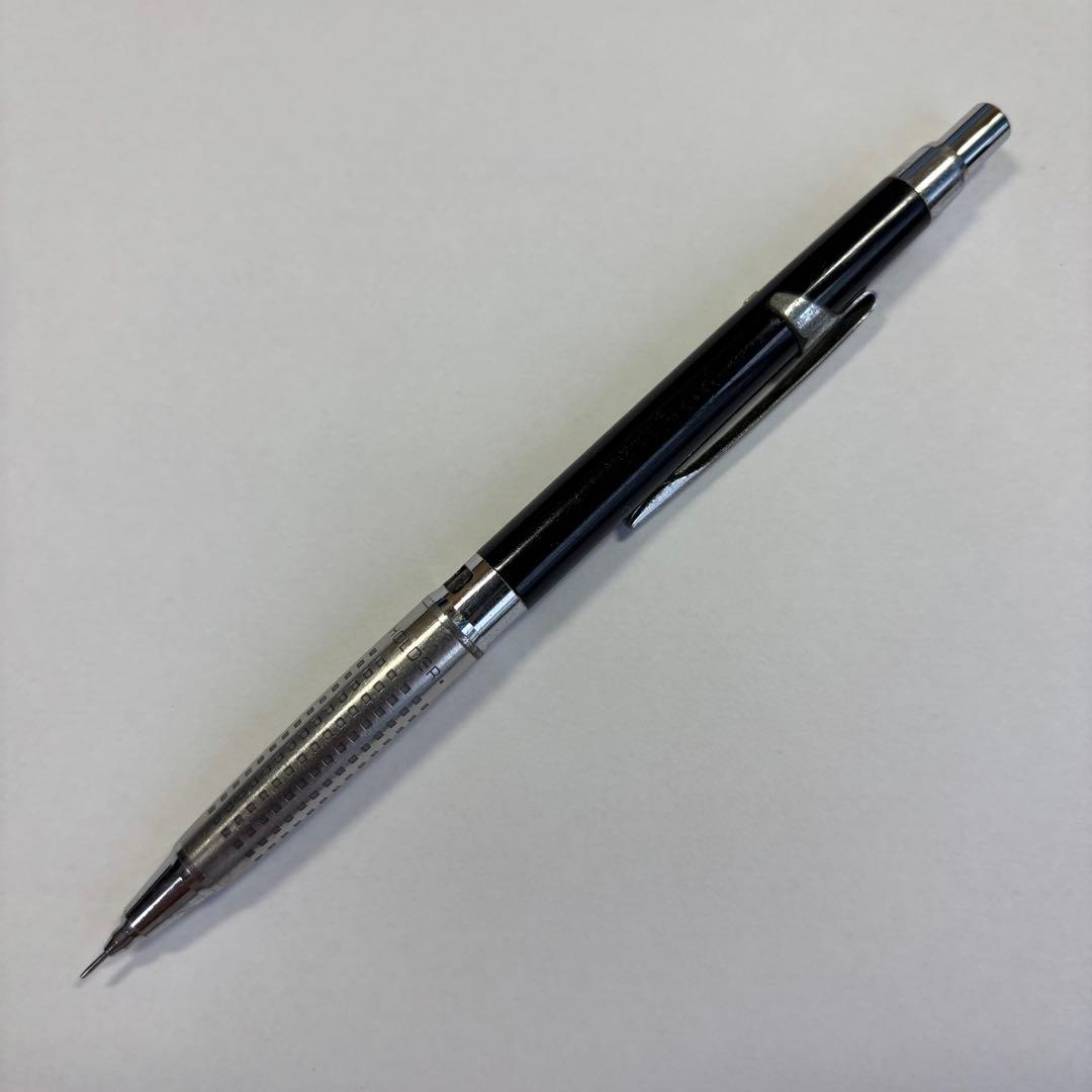 Pilot Hi-Meka Holder 0.3mm H-2003 mechanical pencil with hardness display showing H 2H and 3H leads