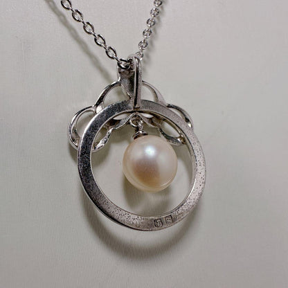 MIKIMOTO Silver Akoya Pearl Round Necklace featuring a single pearl pendant on a 40.5 cm silver chain