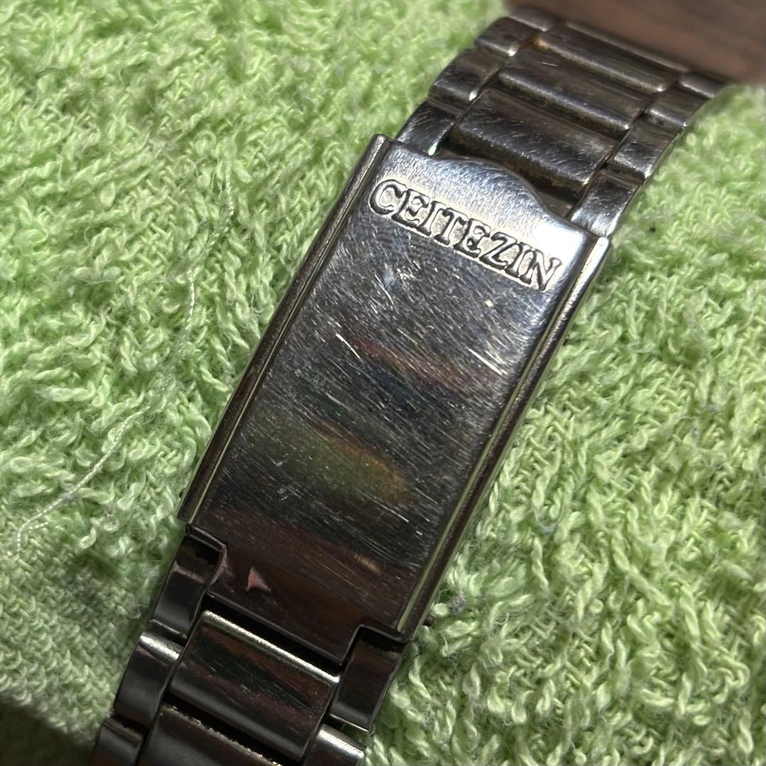 SEIKO 5 1977 Model Hexagon Automatic Men's Watch — Japanese