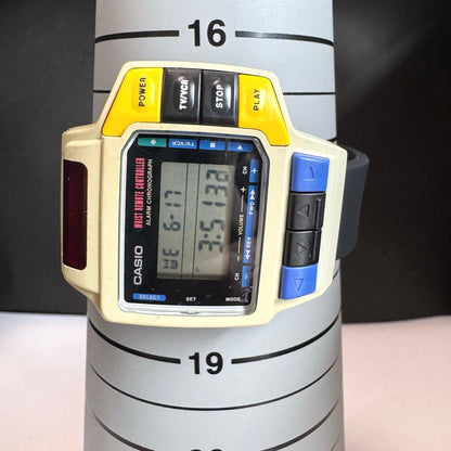 CASIO CMD-10 Digital Men's Watch — Japanese
