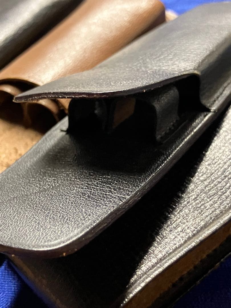 PILOT leather pen case 6 piece set in brown and black, showcasing retro Showa design