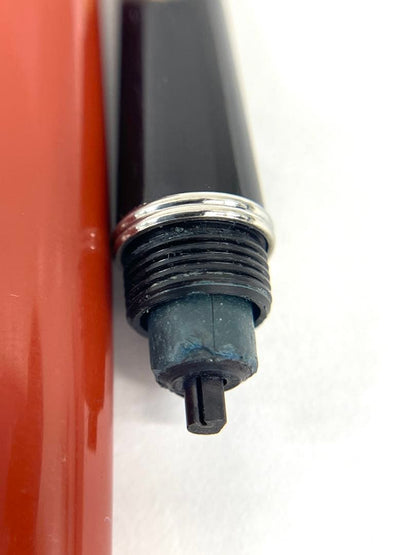 PILOT fountain pen with 14K inset nib in Bordeaux color on white background