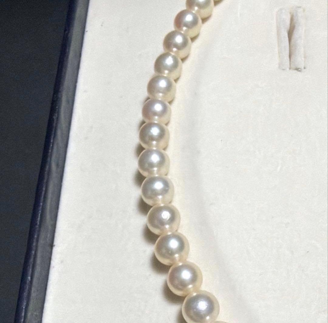 TASAKI Akoya Pearl Necklace featuring 7.5 mm pearls with silver clasp and high luster finish