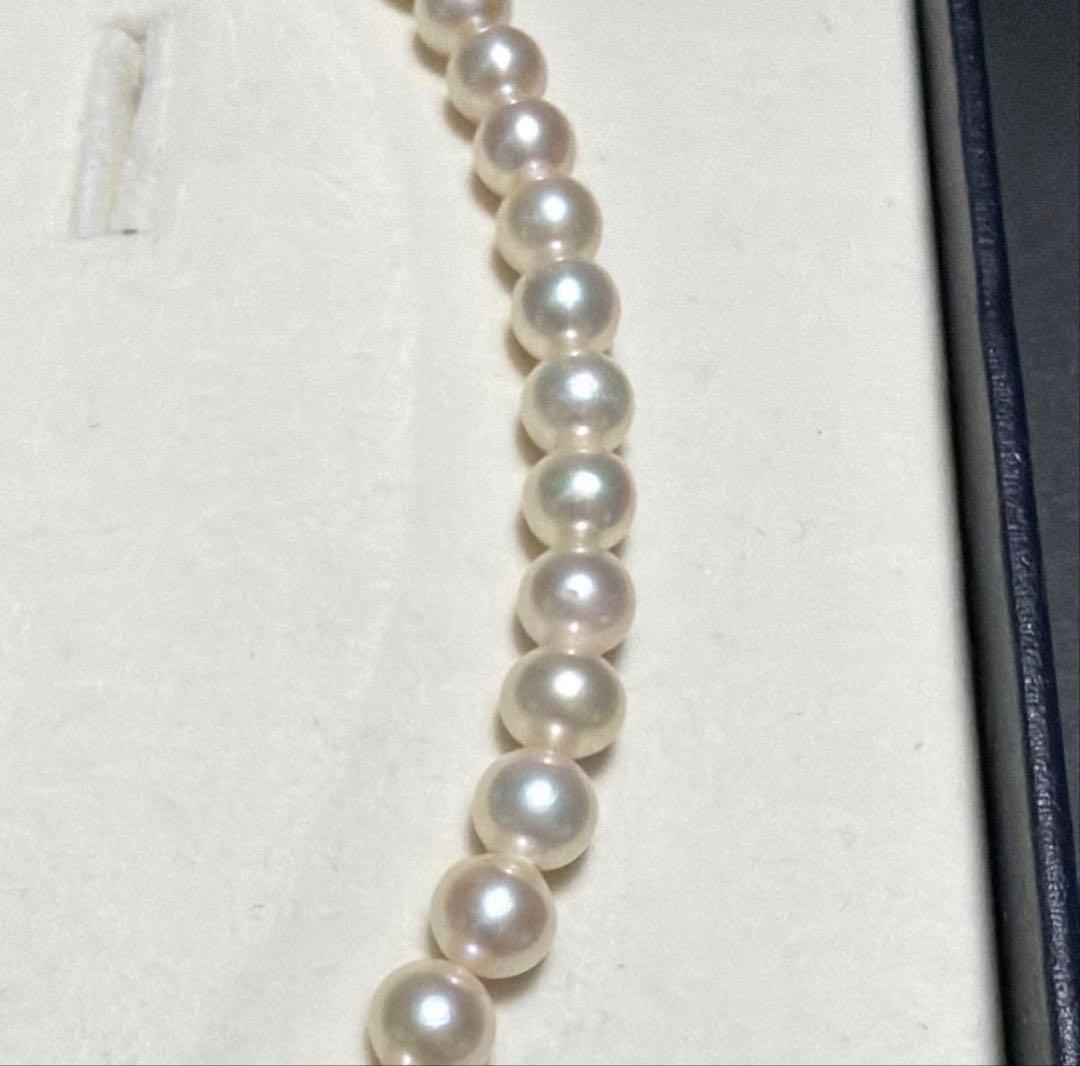 TASAKI Akoya Pearl Necklace featuring 7.5 mm pearls with silver clasp and high luster finish