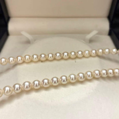 New Finish Akoya pearl necklace with 8mm white round pearls, 41cm length