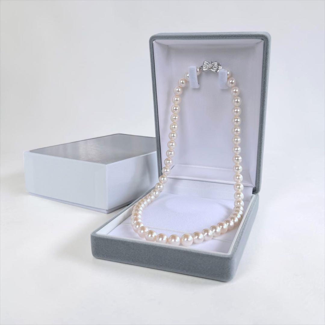 Takashi Akoya pearl necklace with 8-7.5mm pearls and ribbon clasp, 42cm length